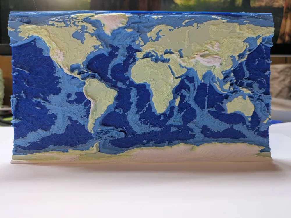 Layered Topology of Ocean and Mountains
