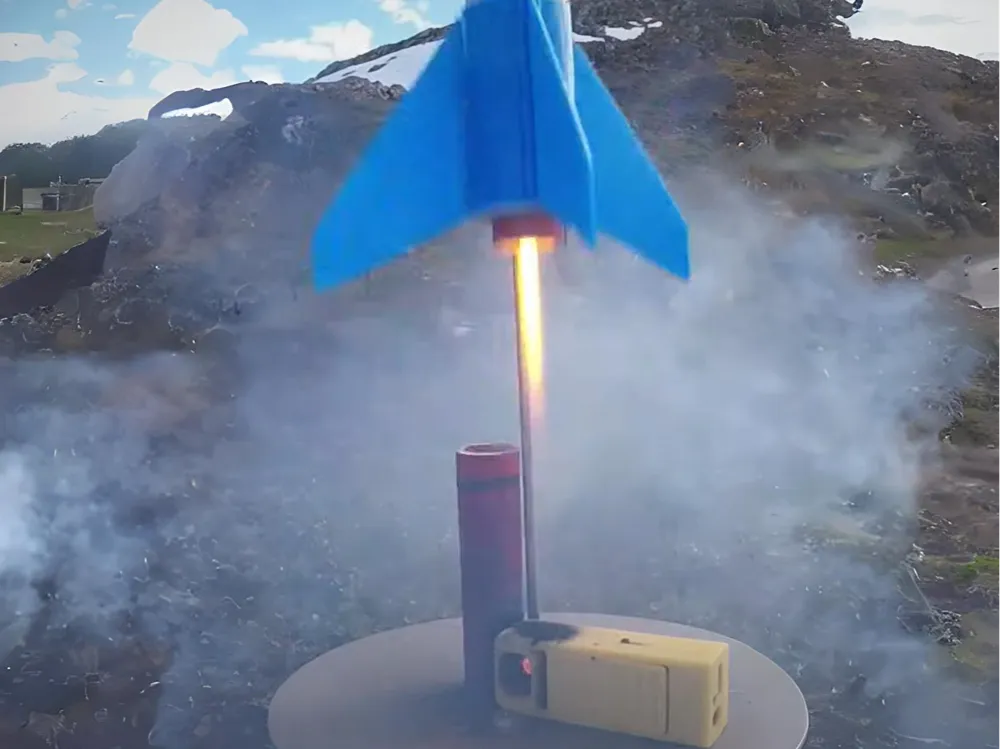 Rocket with Exhaust Gas