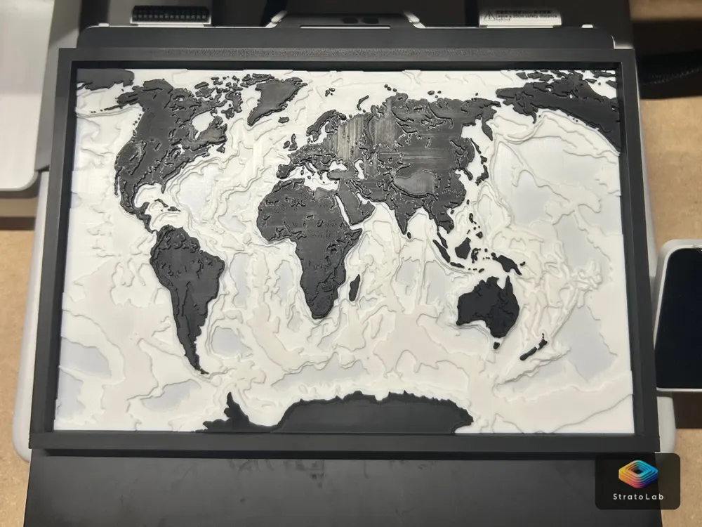 Layered Ocean Map Simple